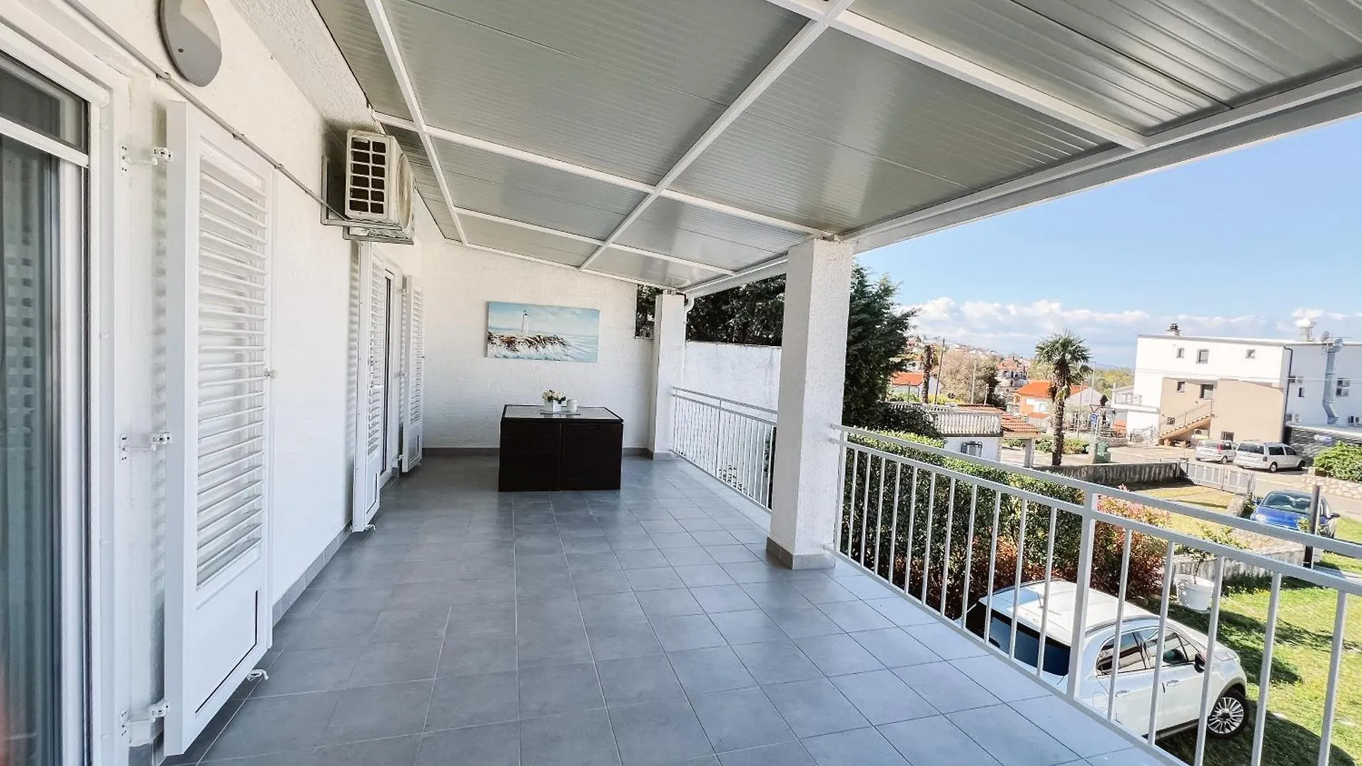 Modern Apartment In The Heart Of Njivice